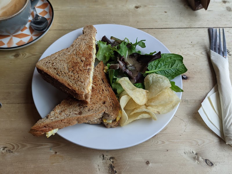 Ex Cellar Surbiton - Photo 2