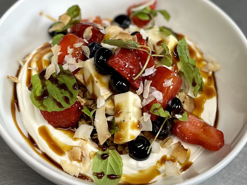 Local Hero - Photo 2