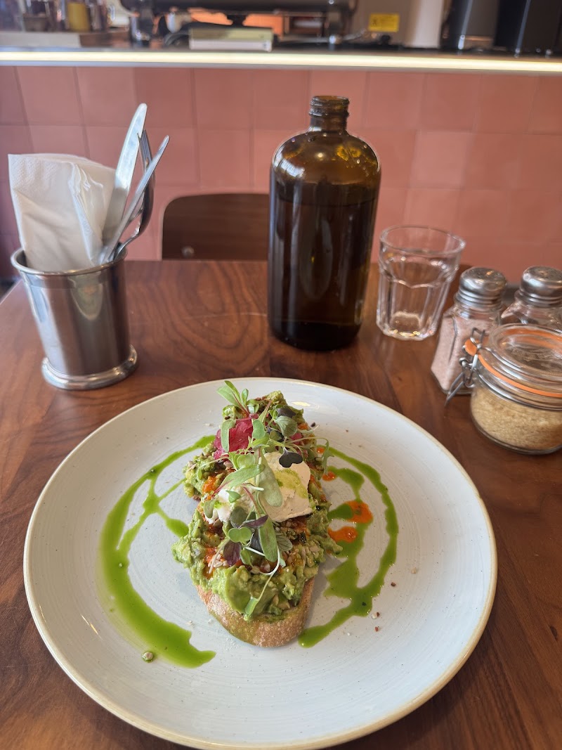 Local Hero - Photo 3