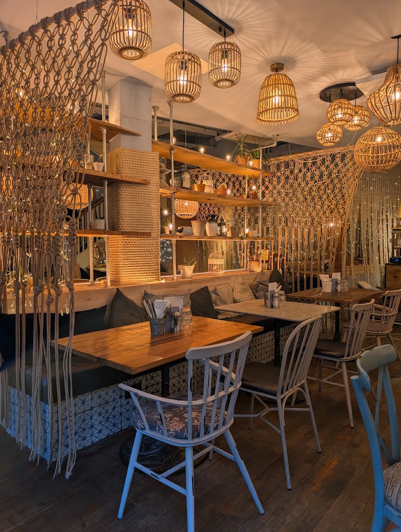 Megan's at the Griffin - Photo 3