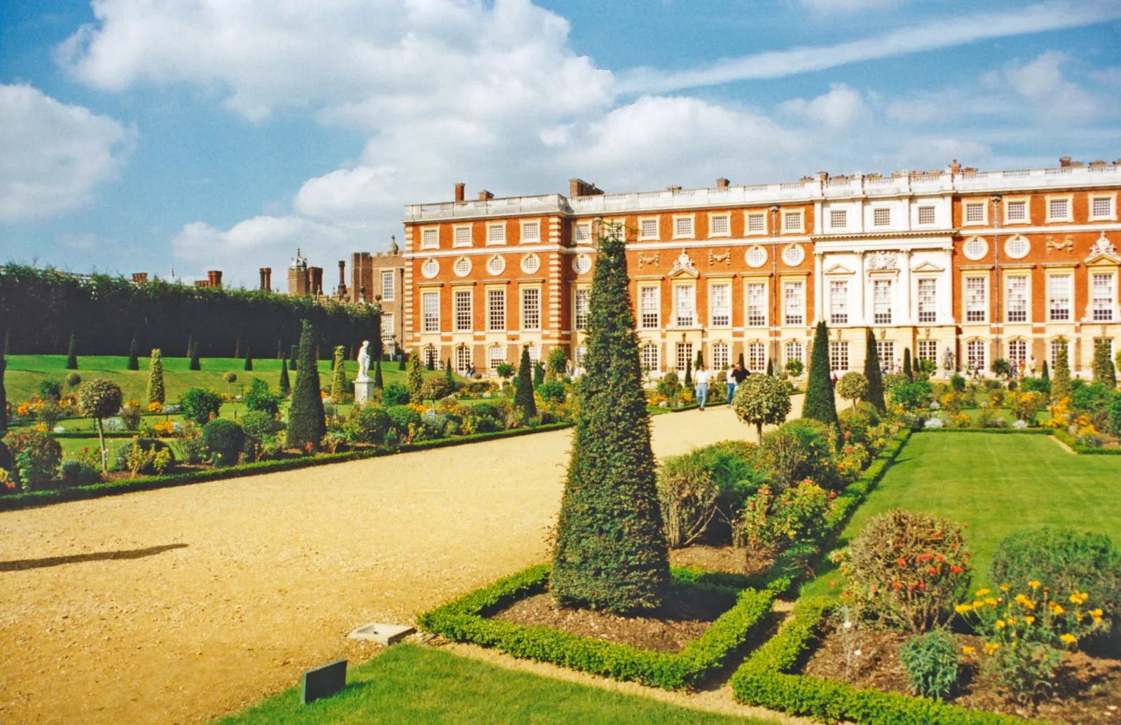 Hampton Court Palace Gardens